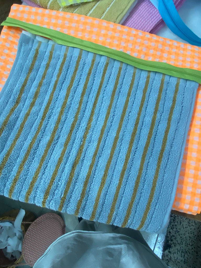 Neceser Toalla - Electric Stripe